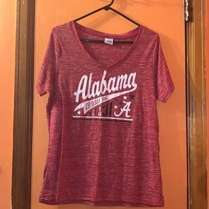 *3 for $25* Creative Apparel Concepts Alabama crimson tide” V NECK T size XL